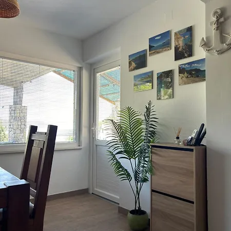 Velika Prapratna-mala Vala,veliki Uzitak