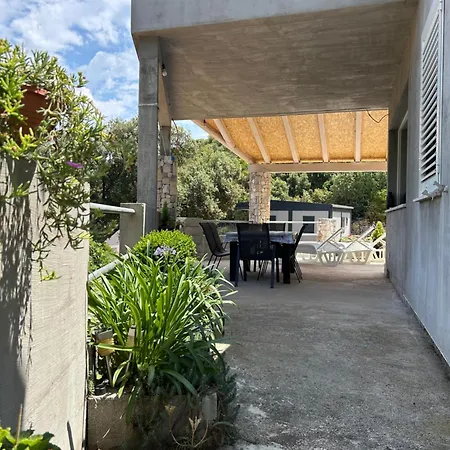 Velika Prapratna-mala Vala,veliki Uzitak