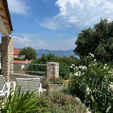 Velika Prapratna-mala Vala,veliki Uzitak Oskorusno