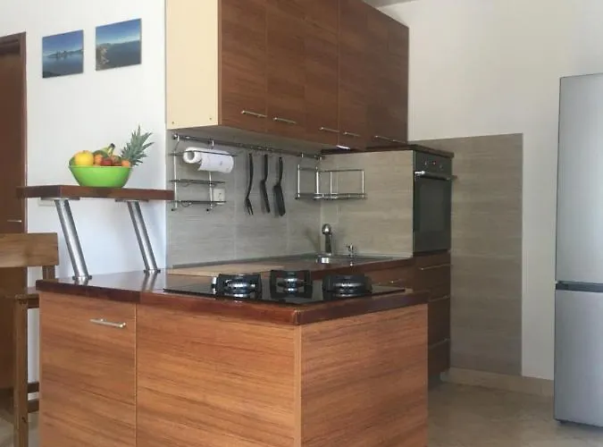 Velika Prapratna-mala Vala,veliki Uzitak *