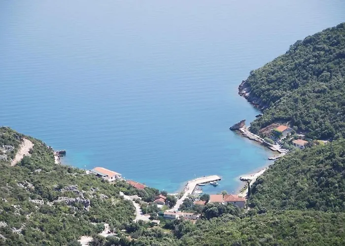 Velika Prapratna-mala Vala,veliki Uzitak