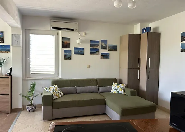 아파트 Velika Prapratna-mala Vala,veliki Uzitak *